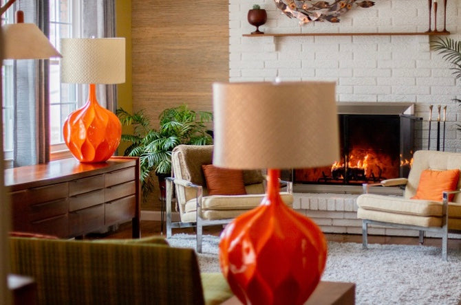 How Do I Find Mid-Century Modern Lamps?