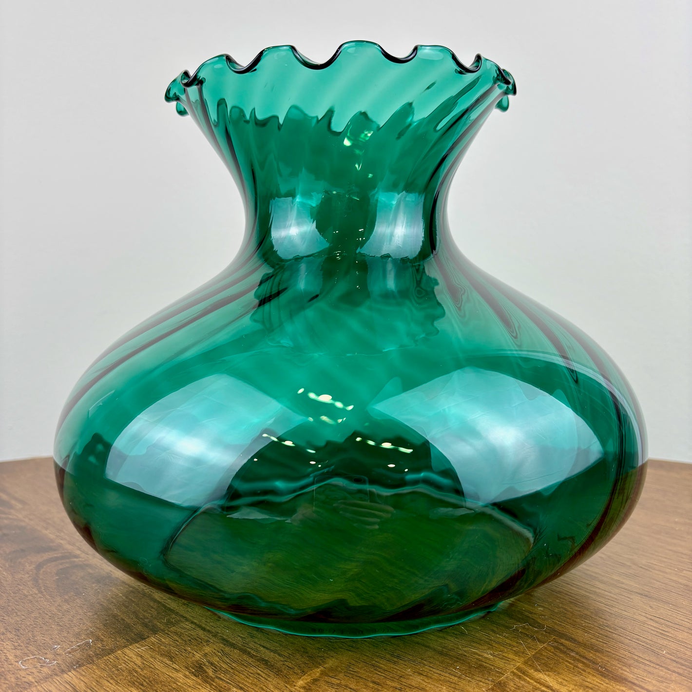 Green Swirl Glass Hurricane Lamp Shade | Glass Shade