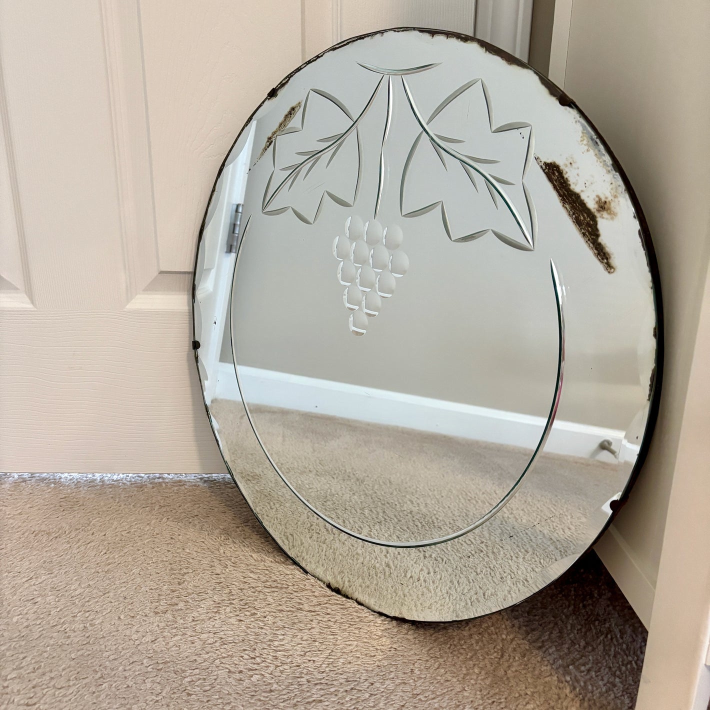 Art Deco Frameless Beveled Etched Grapes Leaves Round Wall Mirror 20" | Vintage Mirror