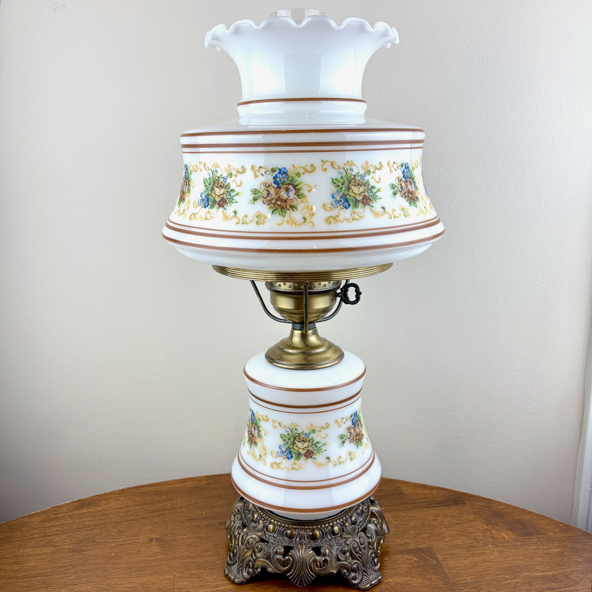 Vintage Quoizel Abigail Adams Brown Blue Yellow Floral Hurricane Lamp 21" Height