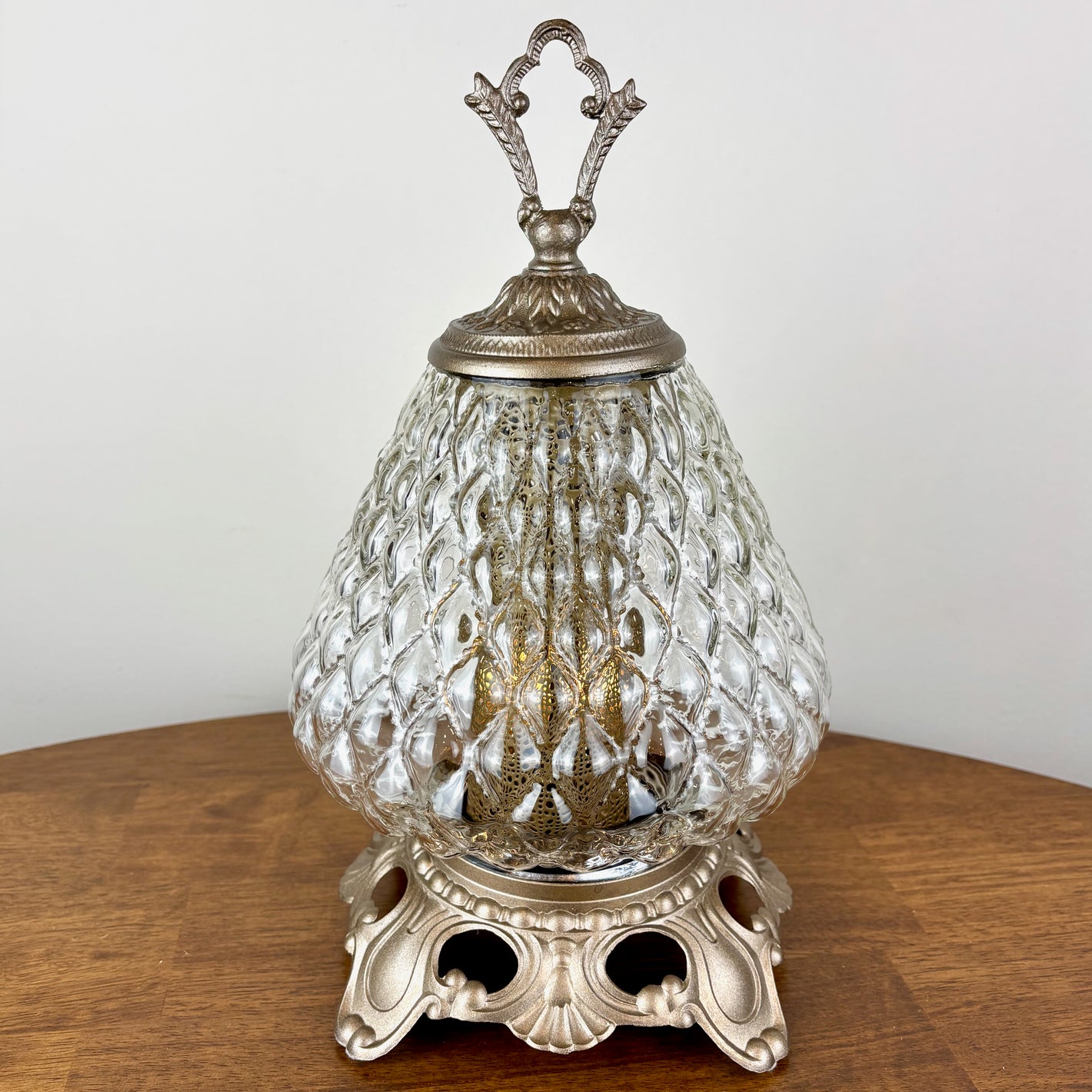 Vintage Clear Diamond Quilt Glass Nightlight Lamp