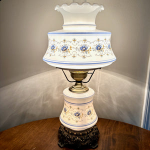 Vintage Quoizel Abigail Adams Blue Floral Hurricane Lamp 21" | Vintage Lamp